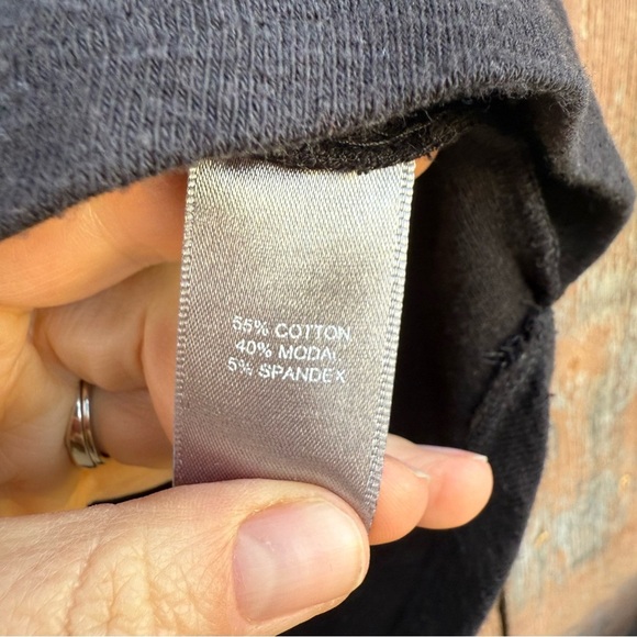 MARLED Women’s Black Charcoal Cap Sleeve Tee Shirt Round Hem Size Small - Picture 3 of 6